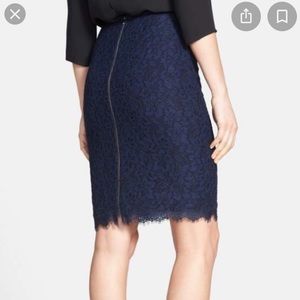 Diane Von Furstenberg lace pencil skirt size 4